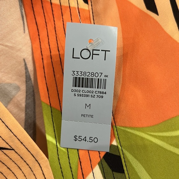 NWT LOFT Petite M Palm Split Neck Mixed Media Shell - Picture 6 of 6